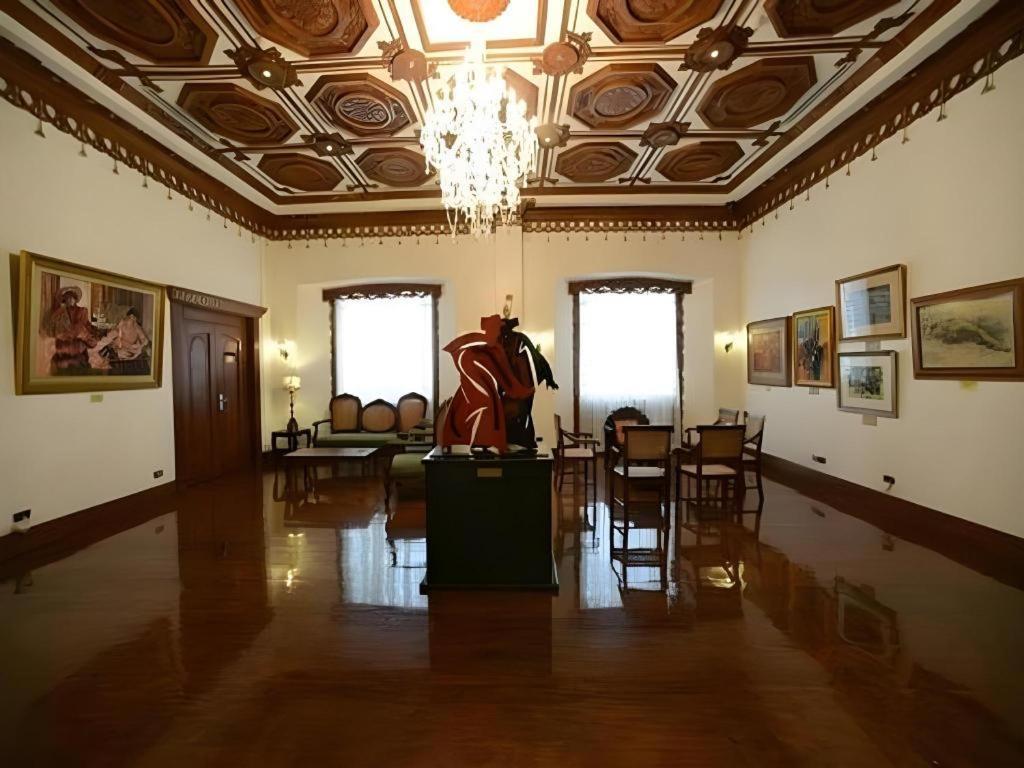 Hotel Luna Vigan Exteriör bild