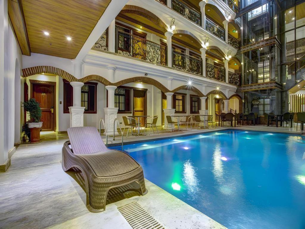 Hotel Luna Vigan Exteriör bild