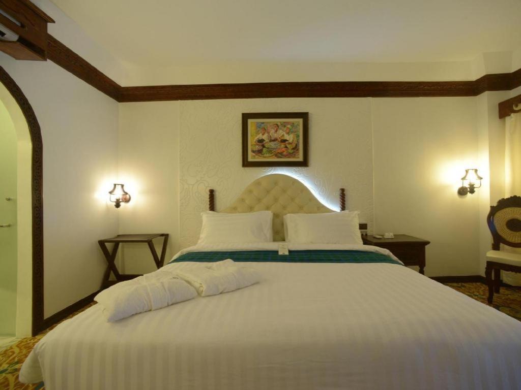 Hotel Luna Vigan Exteriör bild